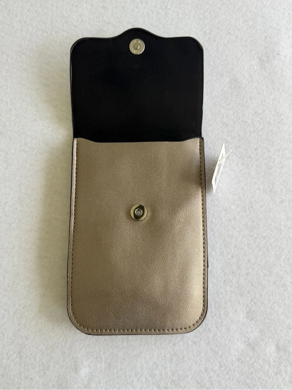 Bijoux Terner Metallic Bronze Crossbody Phone Pouch